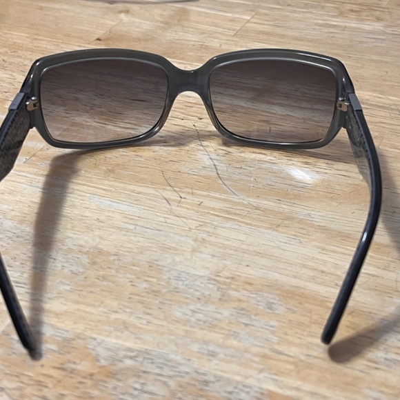 Coach Women’s Black Sunglasses White Monogram Inside - Picture 8 of 8